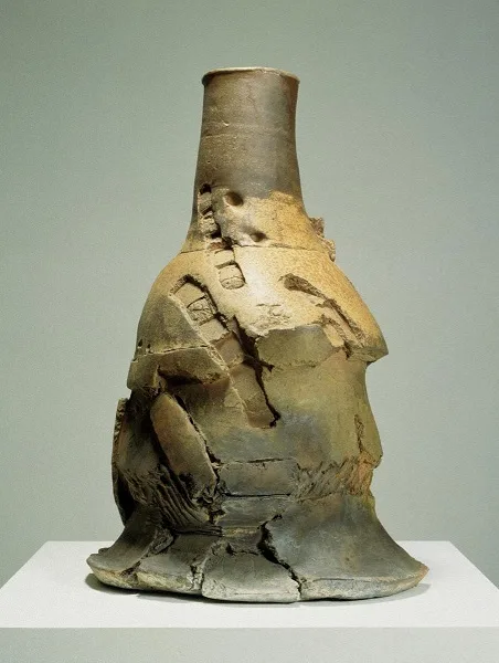 現代の陶芸　―やきものと身体―